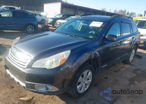 2010 Subaru Outback 3.6R Limited из США, поврежденный, VIN 4S4BRELC5A2343812